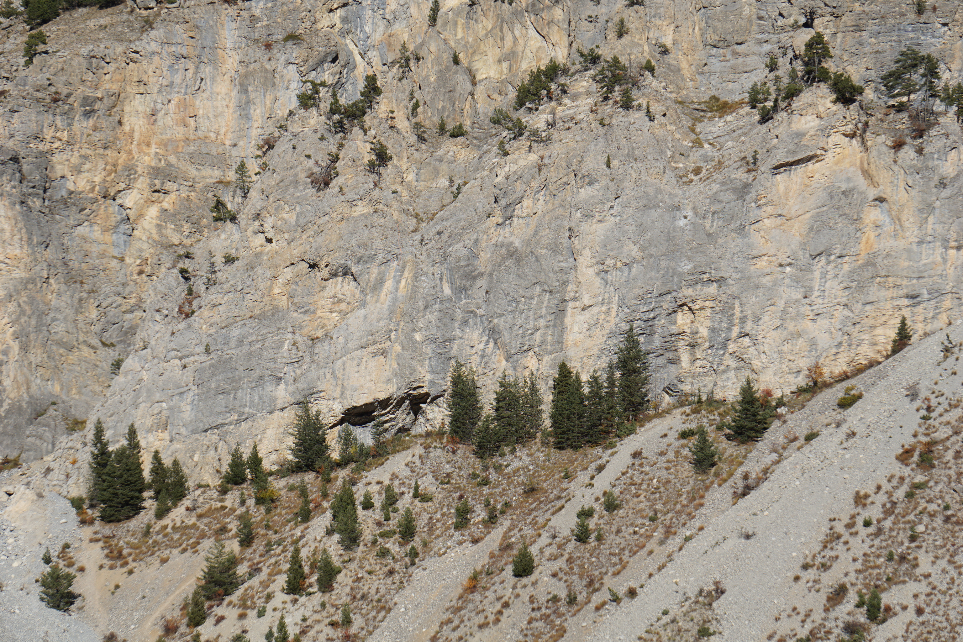 Plampinet - La Grotte