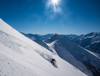 [Concours Photo Sophie 2021] Poudreuse Pyrénéenne :)