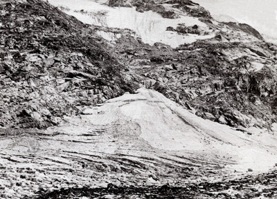 Cône de glace au bord du glacier  Unteraar , par Ernest Edwards en 1866