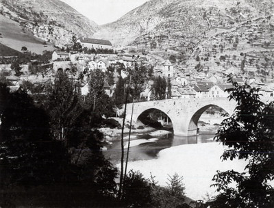 Ste Enimie et le Tarn Ste Enimie et le Tarn
