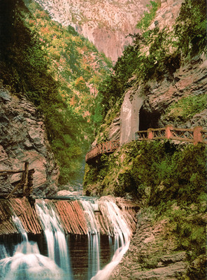 Torrente Toscolano, en 1900 par Photoglob N°0000016995