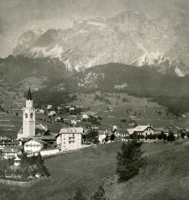 Cortina d'Ampezzo par NPG Cortina d'Ampezzo par NPG