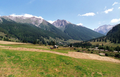 L'Echalp vu de la Monta, vallée du Guil L'Echalp vu de la Monta, vallée du Guil