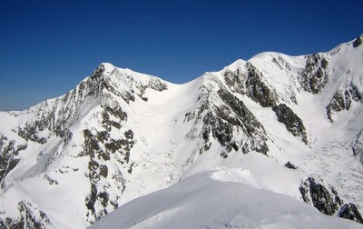Aiguille de Bionnassay et son glacier Italien Aiguille de Bionnassay et son glacier Italien