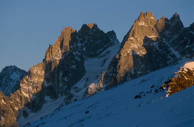 Aiguille des Grand Charmoz, Aiguille de Blaitière, par omα Aiguille des Grand Charmoz, Aiguille de Blaitière, par omα
