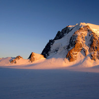 Les pointes Lachenal et le Mont Blanc du Tacul