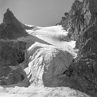 Glacier d'Arbuz / ледник Арбуз, en 1978 par Jaan Künnap