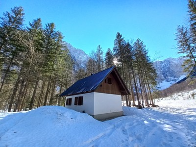 Chambre d'hiver du gîte Aljažev dom Chambre d'hiver du gîte Aljažev dom