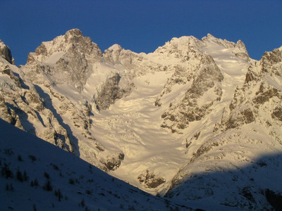 Premier soleil sur la Meije Orientale