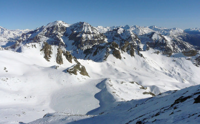 En descendant sur le Col du Vallon, au dessus du Lac Blanc En descendant sur le Col du Vallon, au dessus du Lac Blanc