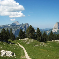 Grand Veymont et Mont Aiguille depuis le Pas de la Chèvrerie