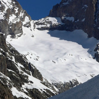Zoom sur le versant S de la Brèche de la Meije