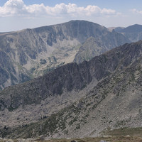le Campcardos depuis le N (Pic de Fontfreda) et sa planella, et juste devant l'arête Peiraforca - Roc Colom