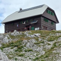 Valentin Stanič Hut