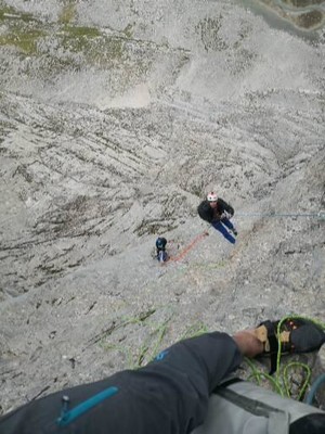 Le 1 er 7b très court et le relais du 7c en dessous 