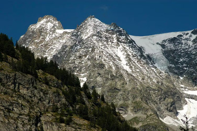 Grand Flambeau, Punta Helbronner, refuge Torino, col du Géant par omα Grand Flambeau, Punta Helbronner, refuge Torino, col du Géant par omα