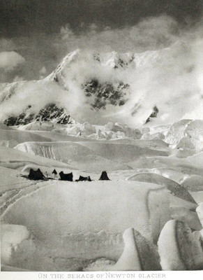 Sur le Glacier Newton par Vittorio Sella en 1897 Sur le Glacier Newton par Vittorio Sella en 1897