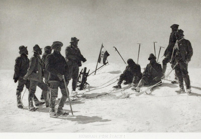 Au Mont St Elias en 1897 par Vittorio Sella Au Mont St Elias en 1897 par Vittorio Sella