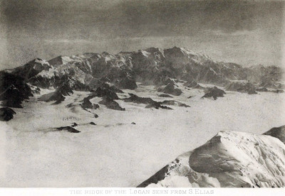 Mont Logan vu du Mont Saint Elias en 1897 par Vittorio Sella Mont Logan vu du Mont Saint Elias en 1897 par Vittorio Sella