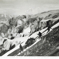 Descente rive G du Glacier Seward par Vittorio Sella