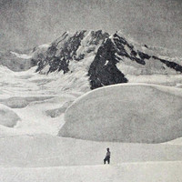 Lac entre les séracs du Glacier Newton par Vittorio Sella