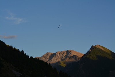 [Concours Photo Sophie 2022] Parapentiste à Ceillac
