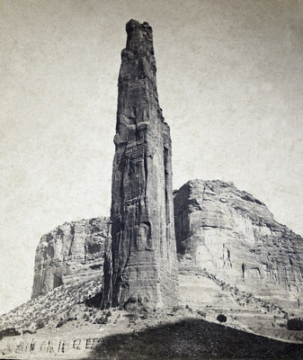 Canyon de Chelly, Arizona, par Timothy H. O'Sullivan en 1873 Canyon de Chelly, Arizona, par Timothy H. O'Sullivan en 1873
