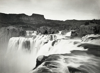 Shoshone Falls, Snake River, Idaho, par Timothy H. O'Sullivan en 1868 Shoshone Falls, Snake River, Idaho, par Timothy H. O'Sullivan en 1868