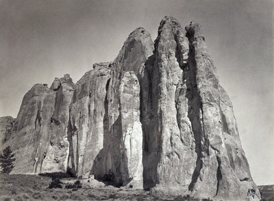 Inscription Rock, New Mexico, par Timothy H. O'Sullivan en 1873 Inscription Rock, New Mexico, par Timothy H. O'Sullivan en 1873