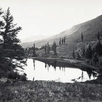 Lake in Conejos Cañon, Colorado, par Timothy H. O'Sullivan