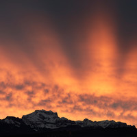 [Concours Photo Sophie 2022] Ciel en feu sur la Tournette