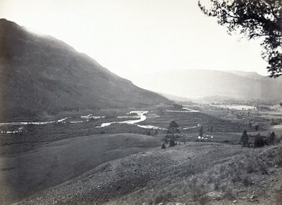 Près des sources de la Conejos River, par Timothy H. O'Sullivan Près des sources de la Conejos River, par Timothy H. O'Sullivan