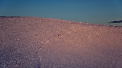 [Concours Photo Sophie 2022] Cordée descendant du dôme du gouter 