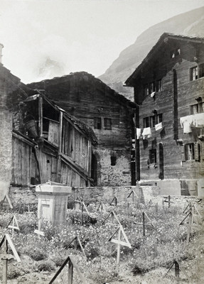 Cimetière de Zermatt par Gabriel Loppé en 1890 Cimetière de Zermatt par Gabriel Loppé en 1890
