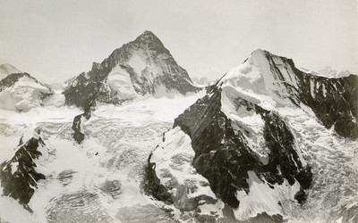 Dent Blanche N et Grand Cornier N par Gabriel Loppé Dent Blanche N et Grand Cornier N par Gabriel Loppé