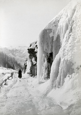 Sur la route de Zermatt par Gabriel Loppé Sur la route de Zermatt par Gabriel Loppé