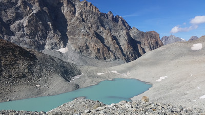 [Concours Photo Sophie 2022] Lac glaciaire au col Collon italo-suisse