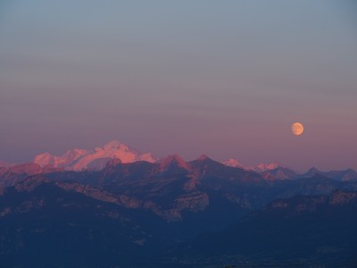 [Concours Photo Sophie 2022] Coucher de soleil sur le Mont Blanc vu du Salève