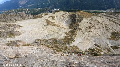 Bada Bing, Pointe Vouilloz. Les Perrons, Emossons, Finhaut, Trient Vallée, Suisse. L7. Bada Bing, Pointe Vouilloz. Les Perrons, Emossons, Finhaut, Trient Vallée, Suisse. L7.