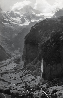 Lauterbrunnen, Staubbach, Breithorn, Tschingelhorn par Gyger