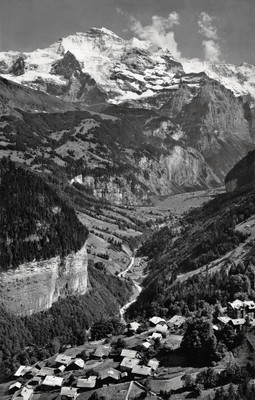 Junfrau vue de Isenfluh par Gyger