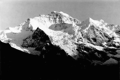 Jungfrau par Gyger