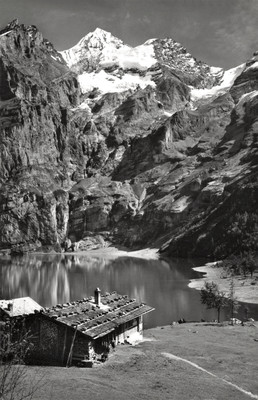 Blümlisalphorn vu de Öschinensee