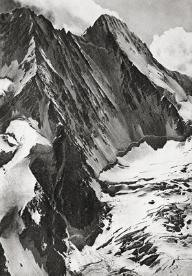 Lauteraarhorn vu du Ewigschneehorn par Gyger Lauteraarhorn vu du Ewigschneehorn par Gyger
