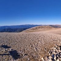 panorama du sommet vers les Pyrénées