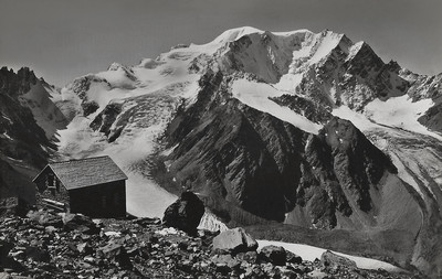 Cabane de Valsorey et Mont Vélan par Gyger