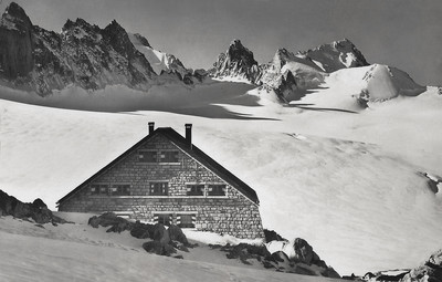 Cabane du Trient par Gyger