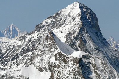 La Dent Blanche et l'Ober Gabelhorn en face (La Verte en distance) depuis l'Alphubel La Dent Blanche et l'Ober Gabelhorn en face (La Verte en distance) depuis l'Alphubel