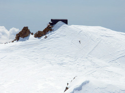 Signalkuppe ou Punta Gnifetti et Capanna Margherita à 4554m