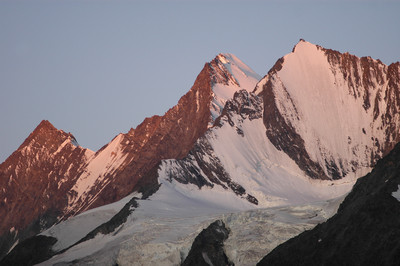 Täschhorn - Dom - Lenzspitze, faces NE, par omα